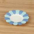 thumbnail image 3 of 150 platos desechables decorativos de papel con forma de flor para fiestas, pasteles y tartas., 3 of 8
