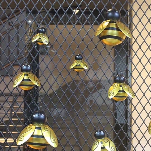 Gwong Decoración hogareña Abeja colgante delicado forma animal hierro vívido dibujos animados pared arte adorno para el hogar Gwong 21062028
