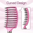 thumbnail image 3 of Cepillo de cerdas de jabalí: el mejor para desenredar el cabello grueso. Con ventilación para un secado más rápido. Cerdas de jabalí para distribuir la grasa del cabello (morado). -3385214774624 Morad, 3 of 5