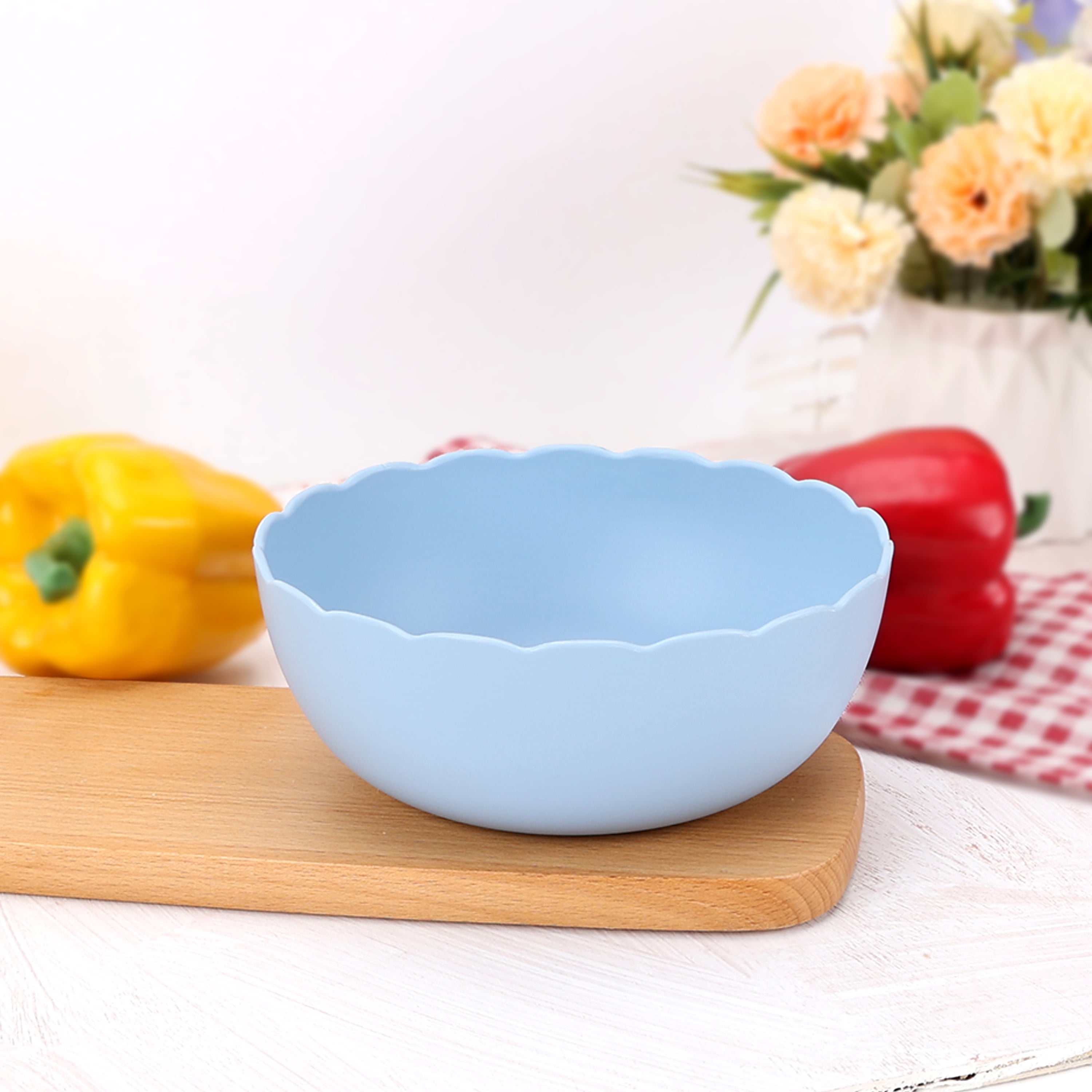 Mainstays - Blue Round Plastic Bowl, Scalloped, 38-Ounce