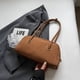 thumbnail image 4 of Bolso Hombro para Mujer Ante Sintético Con Múltiples Bolsillos El (marrón), 4 of 9