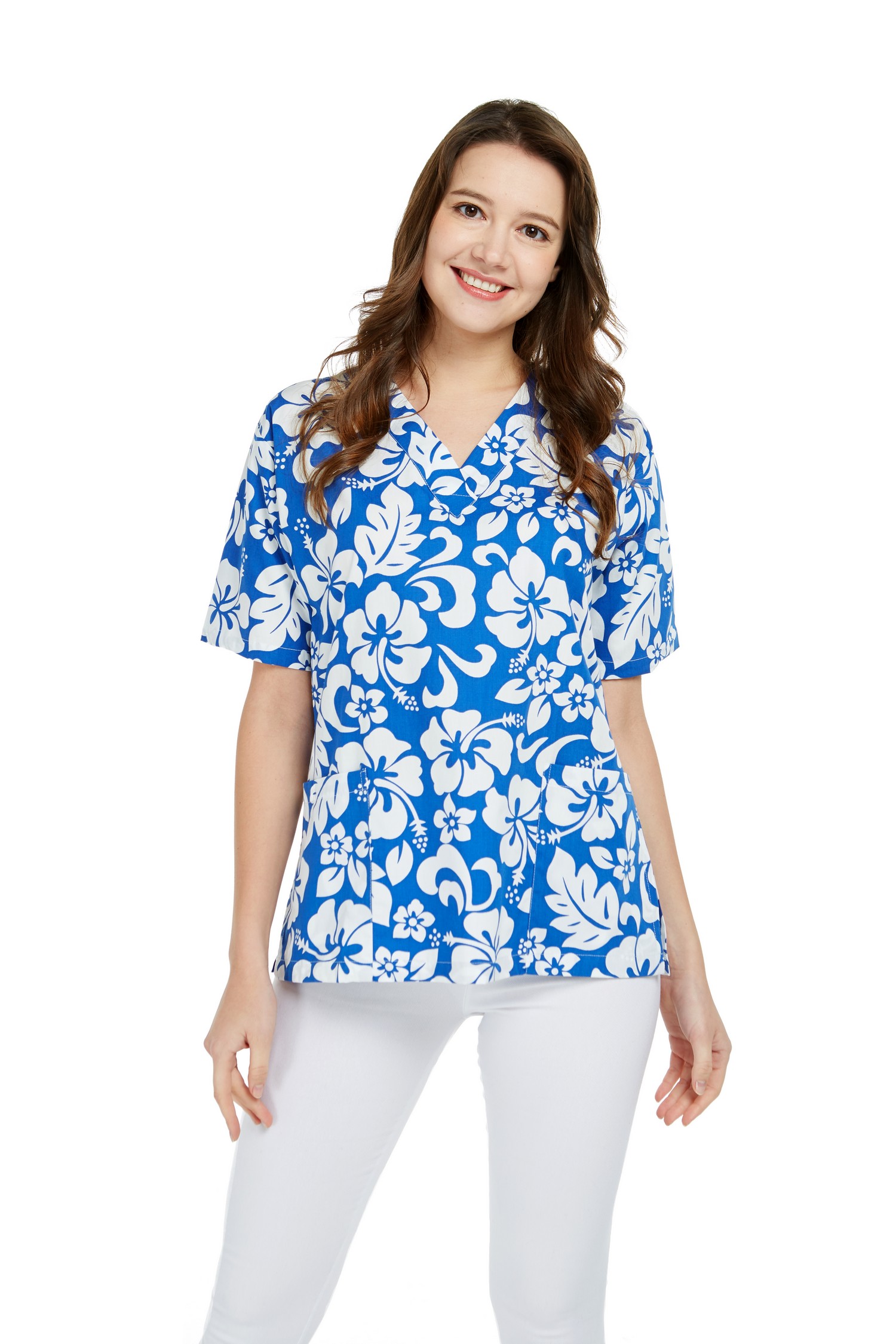 Hawaii Hangover Hawaiian Print Cotton 2 Pockets Scrub Top in Classic