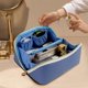 thumbnail image 2 of Bolsa organizadora de maquillaje Prite, impermeable, azul, 2 of 8