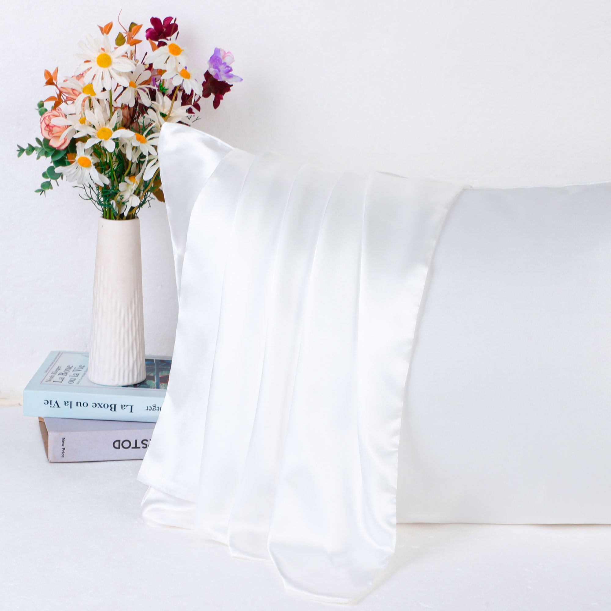 Unique Bargains Satin Set of 2 Zipper Closure Pillowcases White 20"x26"