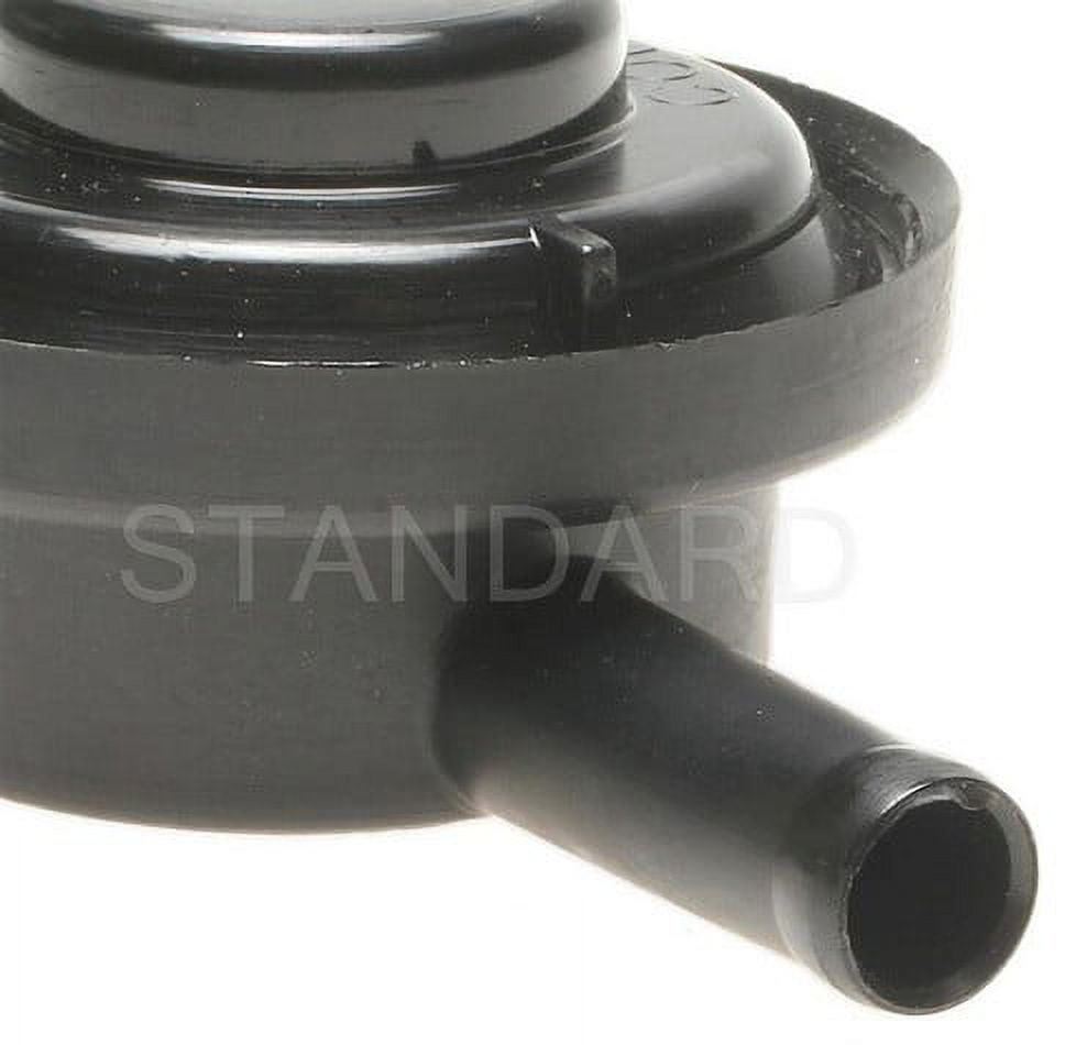 Standard Ignition Vapor Canister Purge Valve P/N:CP106 Fits select: 1990-1991 CHEVROLET GMT-400, 1989-1991 GMC SIERRA