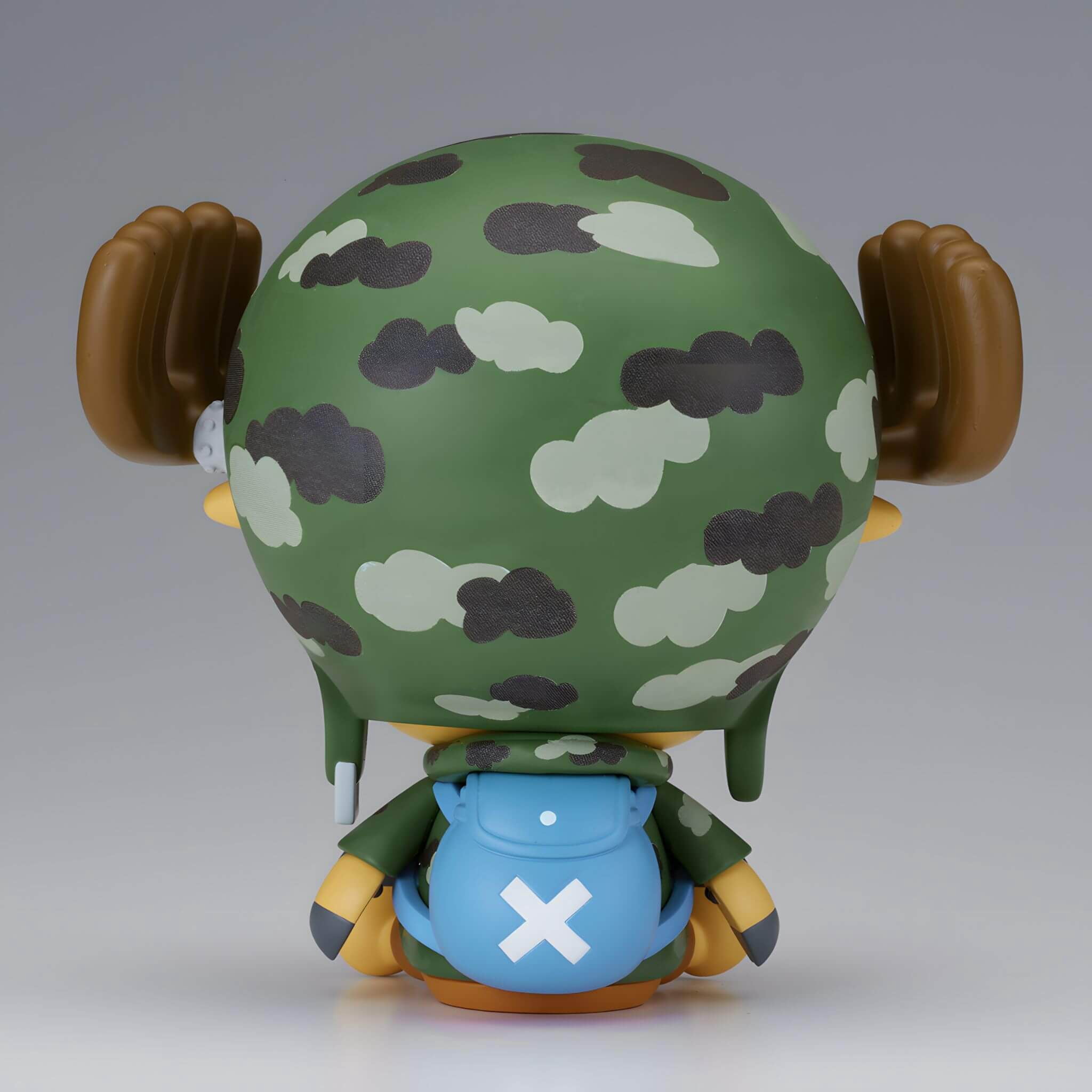 Banpresto One Piece Softvimates Chopper (Dressrosa Ver.) Figure, 4.3” Tall
