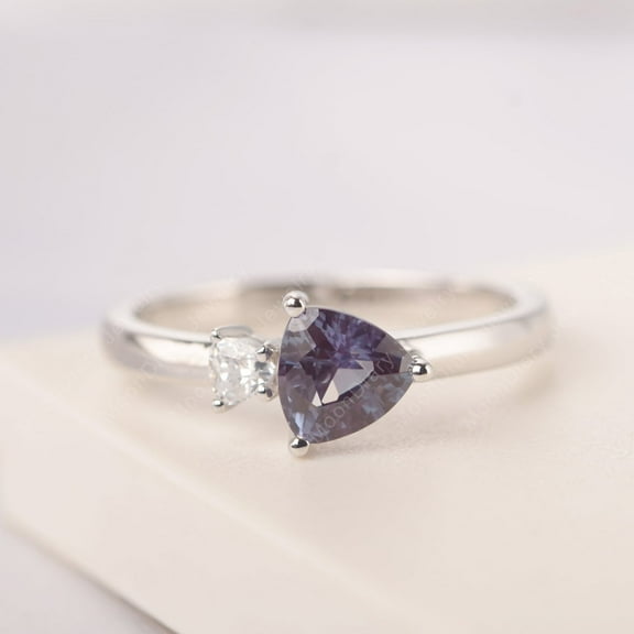 Lab Dainty alexandrite wedding ring trillion cut color changing gemstone sterling silver daily wear ring June birthstone