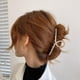 thumbnail image 4 of Pinzas para el cabello con perlas para mujeres y niñas, pinzas grandes para el cabello, pinzas para el cabello para peinado grueso: estilo 1;, 4 of 5