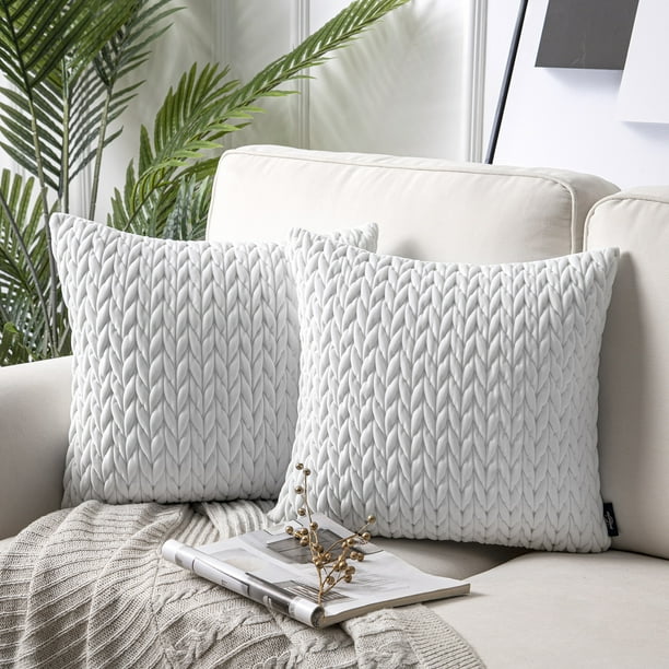 Phantoscope Quilted Velvet Braid Textured Pleated Decorative Throw