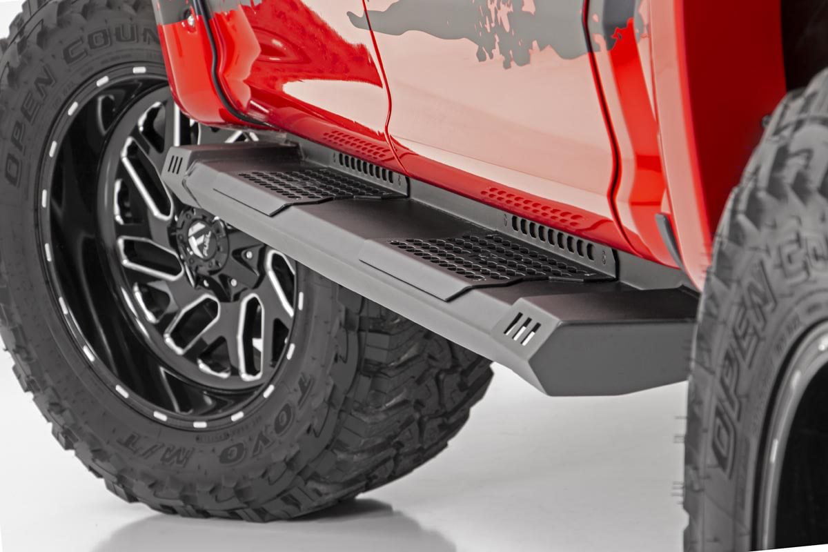 Rough Country HD2 Running Boards for 0721 Toyota Tundra CrewMax