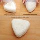 thumbnail image 4 of Juego de 4 moldes para hacer bolas de arroz Bearachild forma triangular, 4 of 6