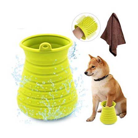 Dog Paw Cleaner Cup with Towel Pet Foot Washer Protable Dog Cleaning Brush for Puppy Cats Massage Grooming Dirty Claw (Green)