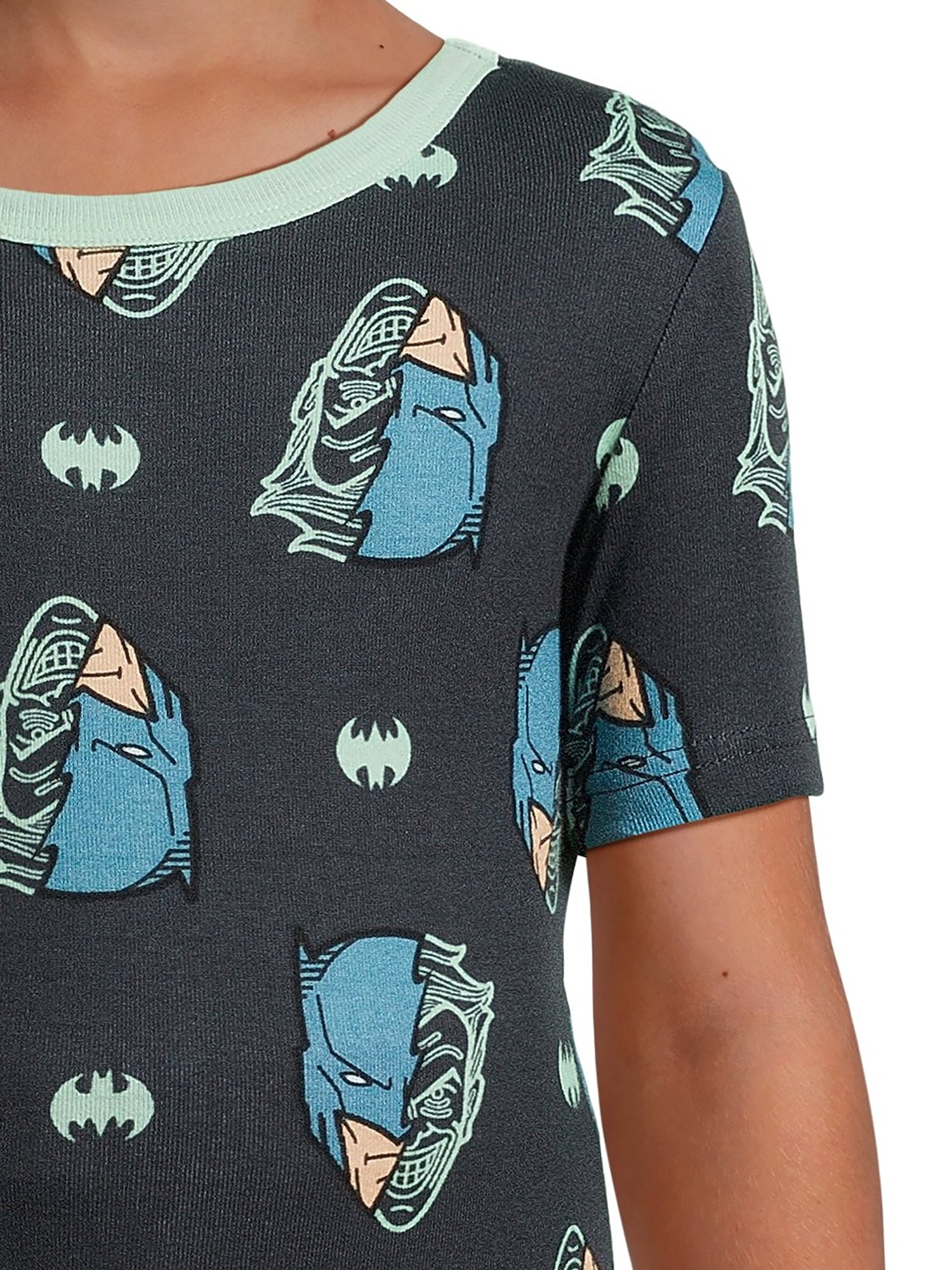 Batman Boys Short Sleeve and Pant Pajama Set, 2-Piece, Sizes 4-12