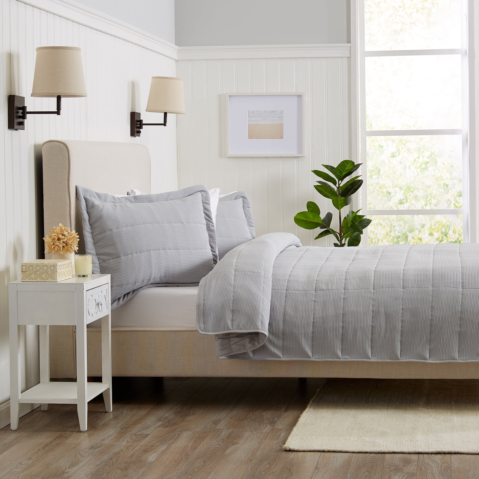 Great Bay Home Textured Spandex Solid Reversible Quilt Set With Shams  (Twin, Light Grey)