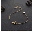 thumbnail image 2 of Pulsera Xtellar De Cruz Con Zircón, 2 of 3