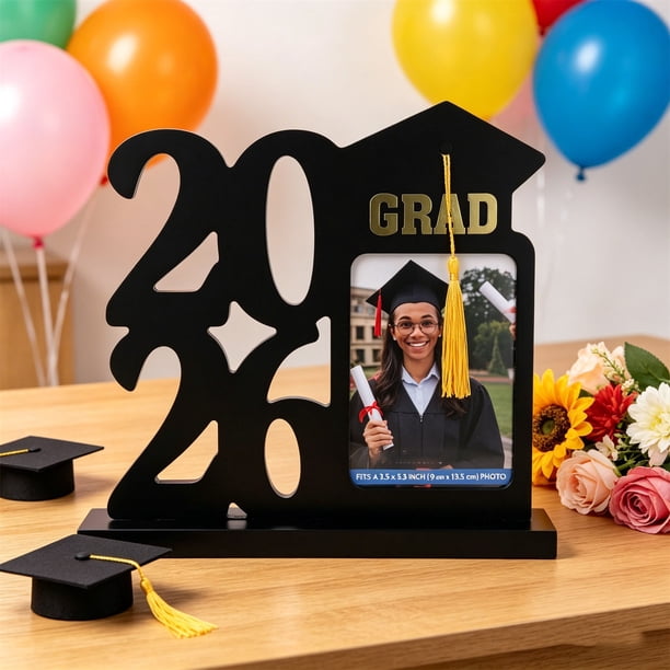 Marco de fotos de graduación para la promoción de 2026 | Exhibidor de escritorio con recorte de 2026 y birrete | Marco de fotos de madera para estante o repisa