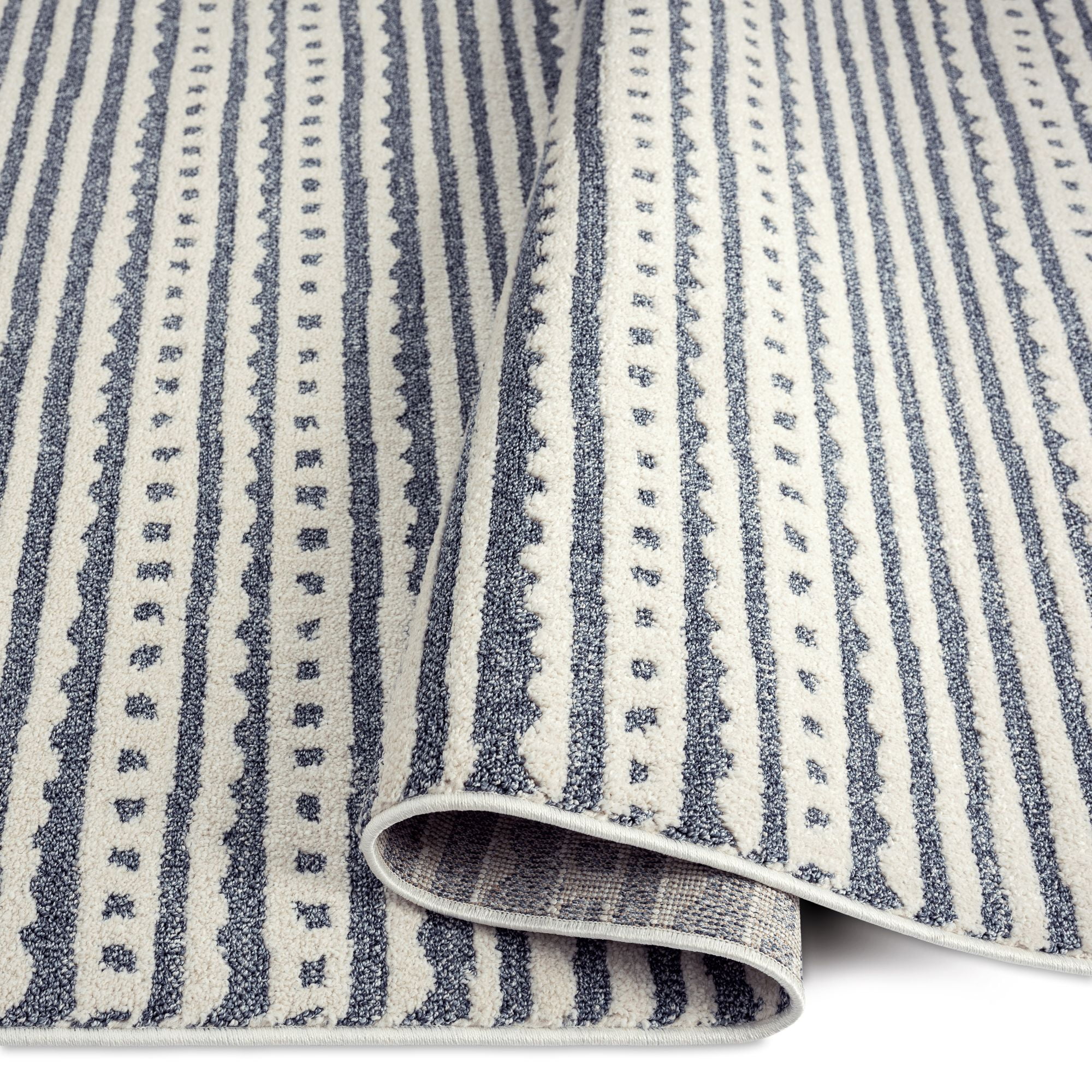 Brookstone Crescent Atlas Modern Striped Indoor/Outdoor High Performance Area Rug, Blue/Ivory, 5'2"x7'2"