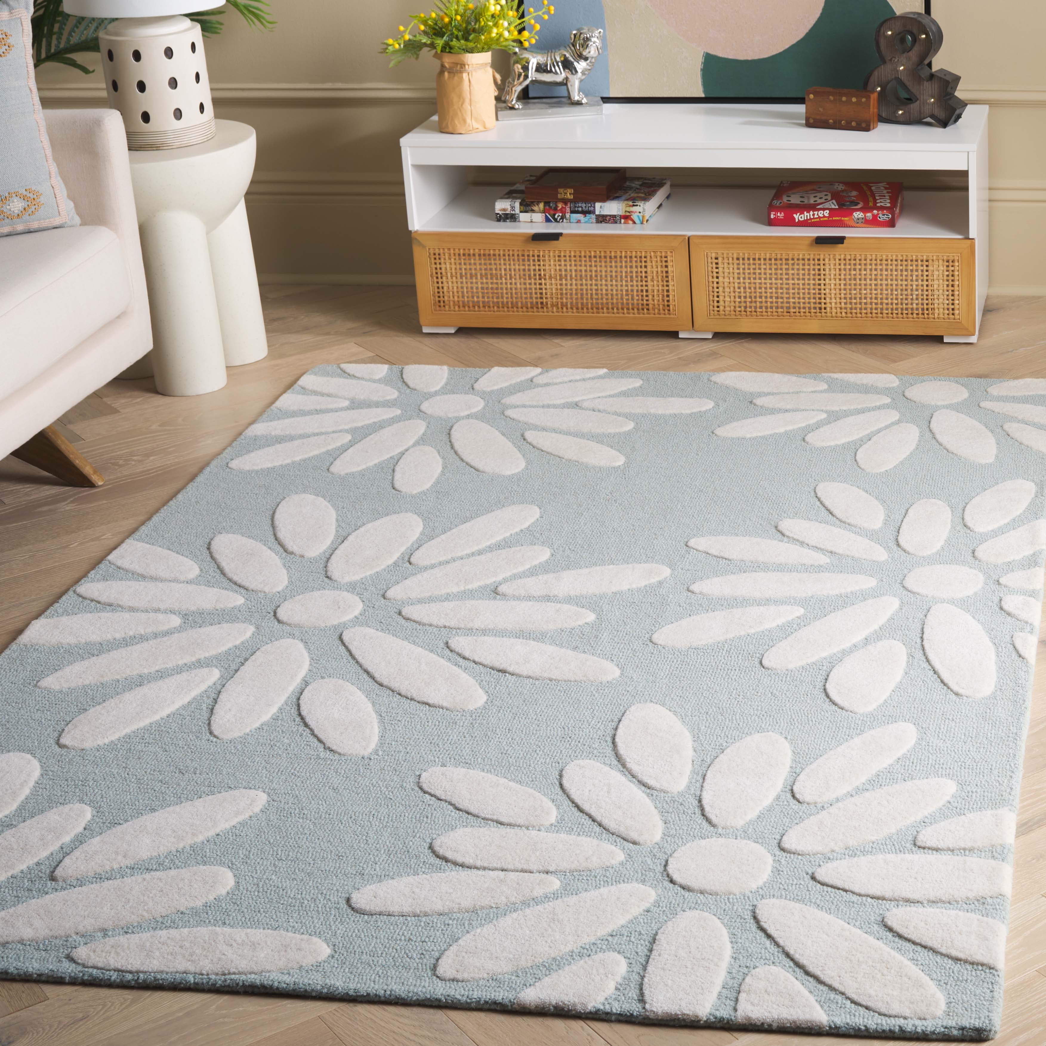 SAFAVIEH Kids Daisy Flowers Wool Area Rug, Teal/Ivory, 4' x 6'