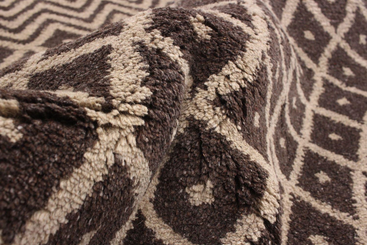 ECARPETGALLERY 5'5" x 8'0" Moroccan Tangier Hand-knotted Area Rug for Living Room, Dining Room and Bedroom in Brown