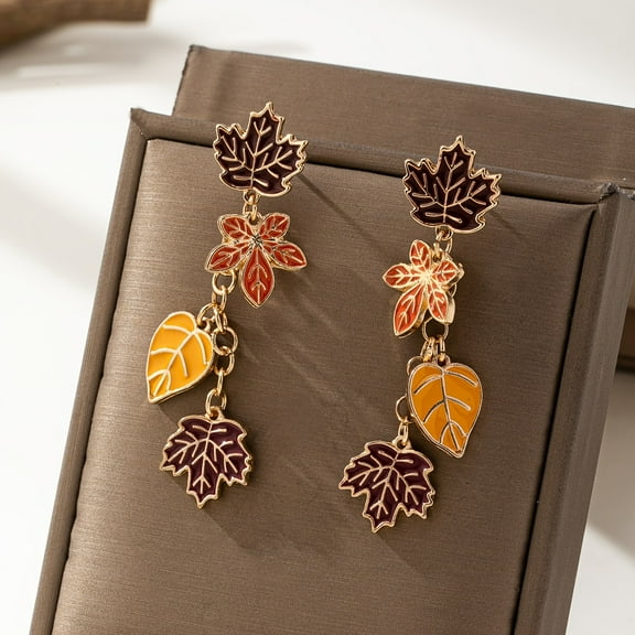 Top-kevin Elegant Vintage-Inspired Maple Leaf Drop Earrings with Tassel - Zinc Alloy, Orange & Brown Autumn Design, Perfect for Thanksgiving & Casual Attire, Festive Jewelry