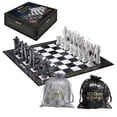 thumbnail image 1 of The Noble Collection - Juego de ajedrez Harry Potter Wizard, 1 of 8