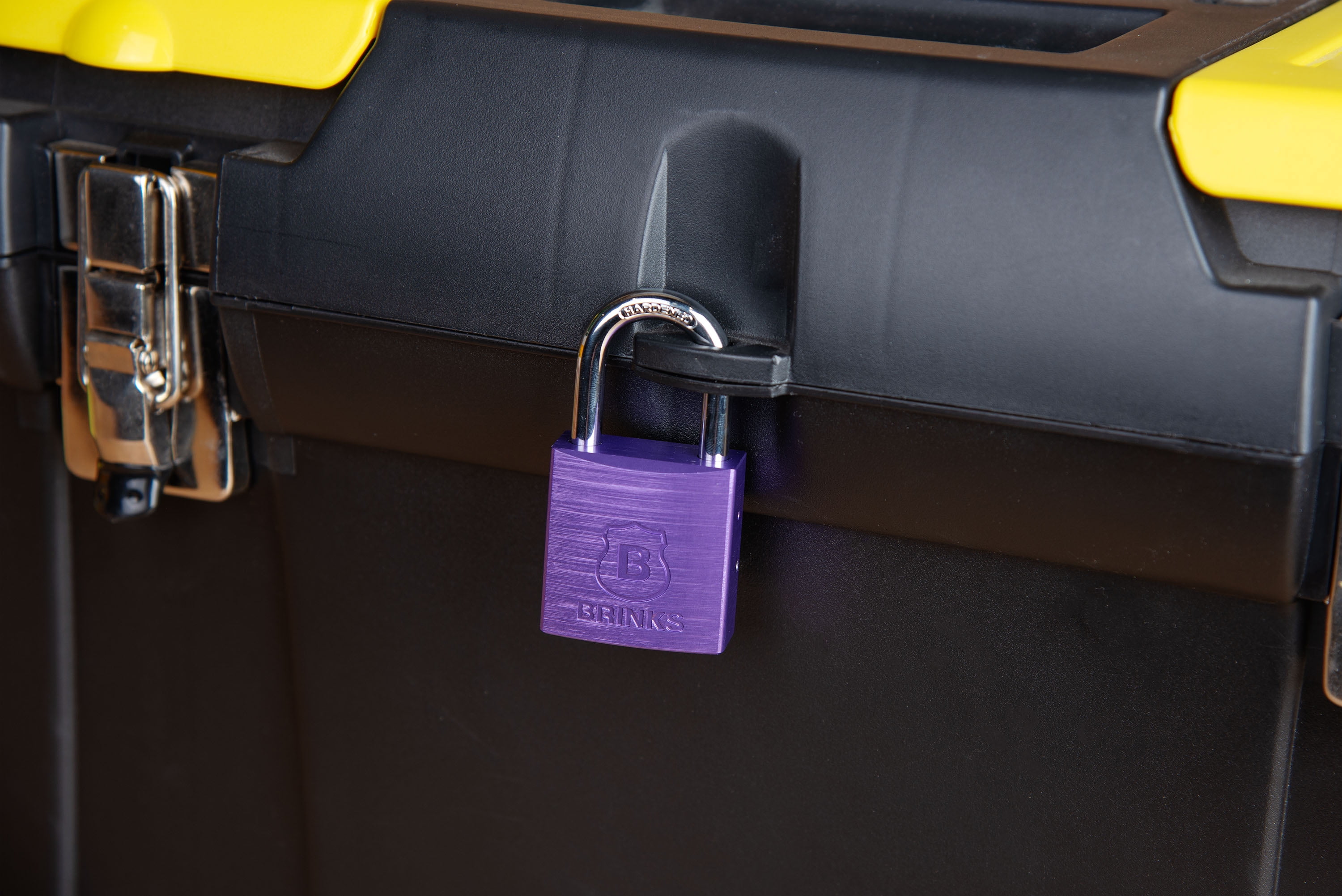 (2 pack) Brinks 38mm Purple Anodized Aluminum Solid Body Padlock with 1in Shackle