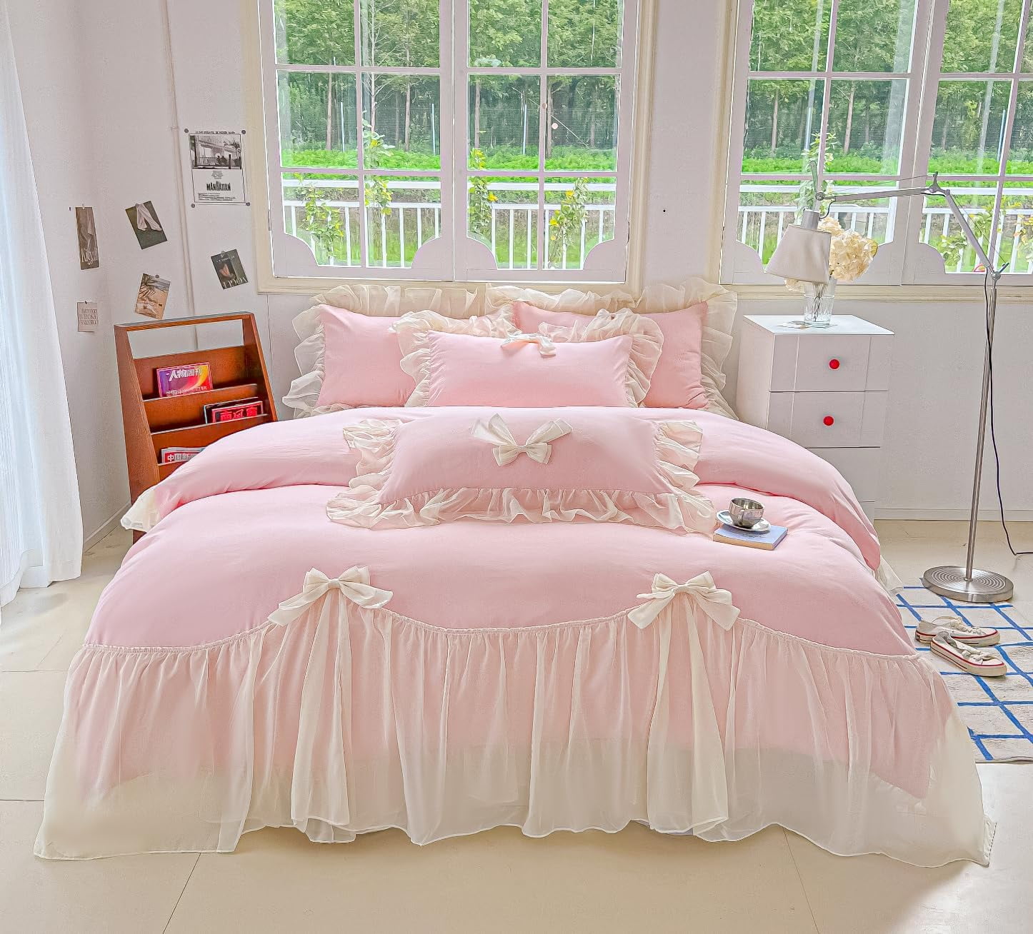 MOOWOO Ruffled Bedding Bow Duvet Cover Set with Butterfly Tie, Soft Brushed Microfiber Shabby Chic Bedding Set with Zipper Closure