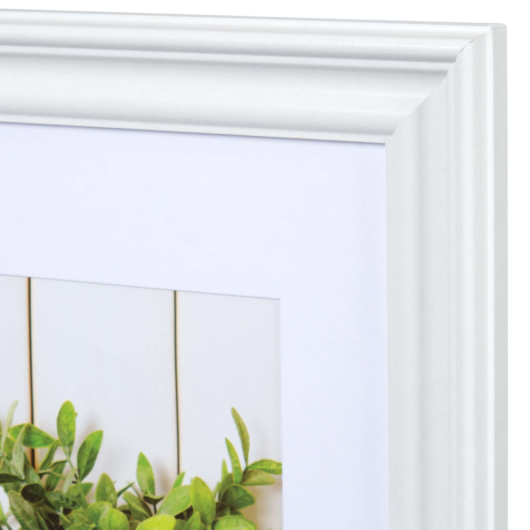 Mainstays Traditional 11x14 Matted to 8x10 White 1.46" Wall Picture Frame