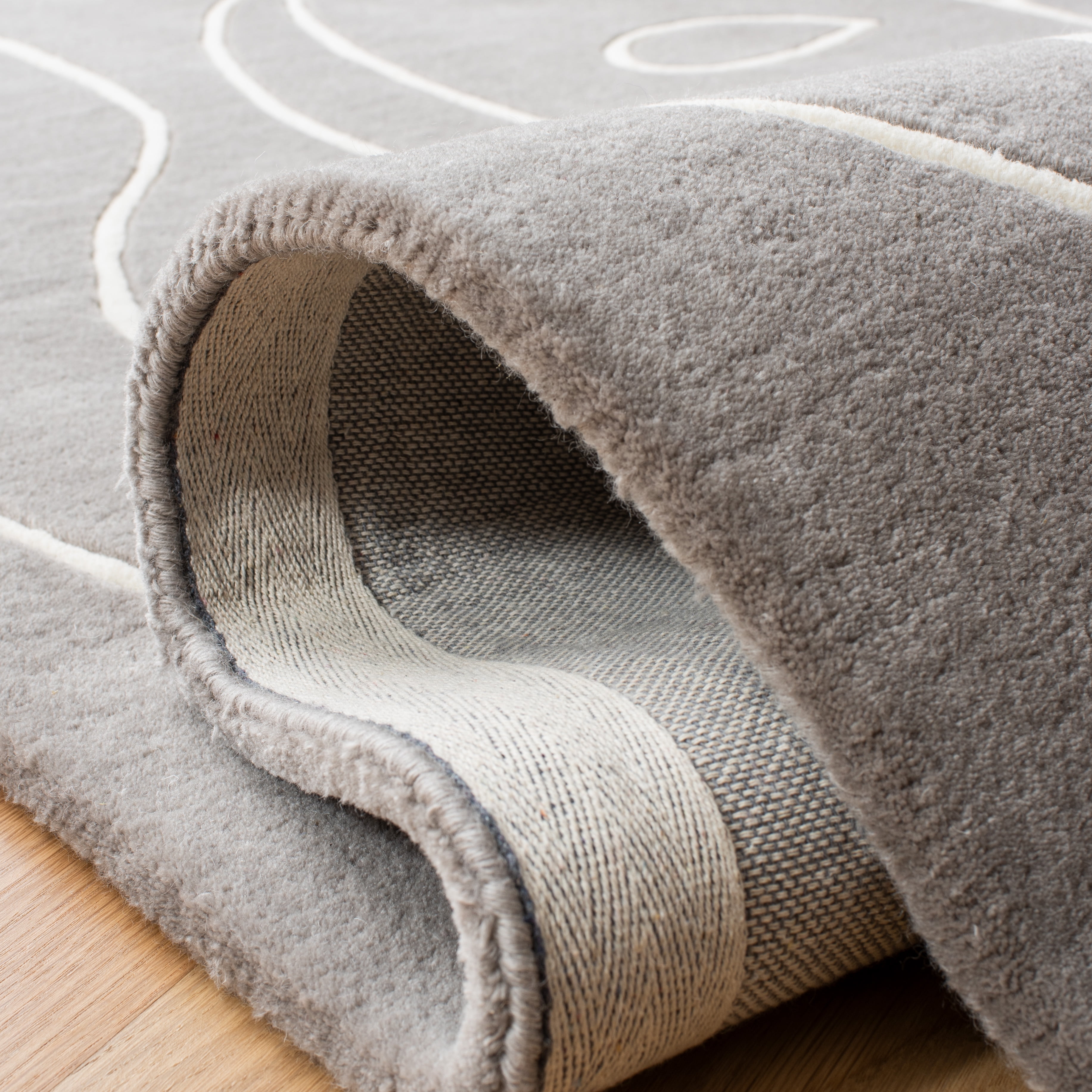 SAFAVIEH Fifth Avenue Dawson Abstract Area Rug, Grey/Ivory, 7' x 7' Square