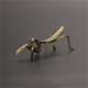 thumbnail image 3 of Gwong Decoración hogareña Figurina de mantis tridimensional Excelente mano de obra Té de latón Mantis Mantis Mantis Ornamento en miniatura para patio trasero Gwong 21083724, 3 of 6