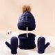 thumbnail image 3 of Conjunto de tres piezas de gorro, bufanda y guantes para niños cálidos monocromos, 3 of 5