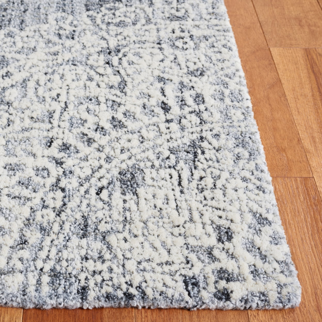SAFAVIEH Ebony Abby Oriental Area Rug, Grey/Ivory, 3' x 5'