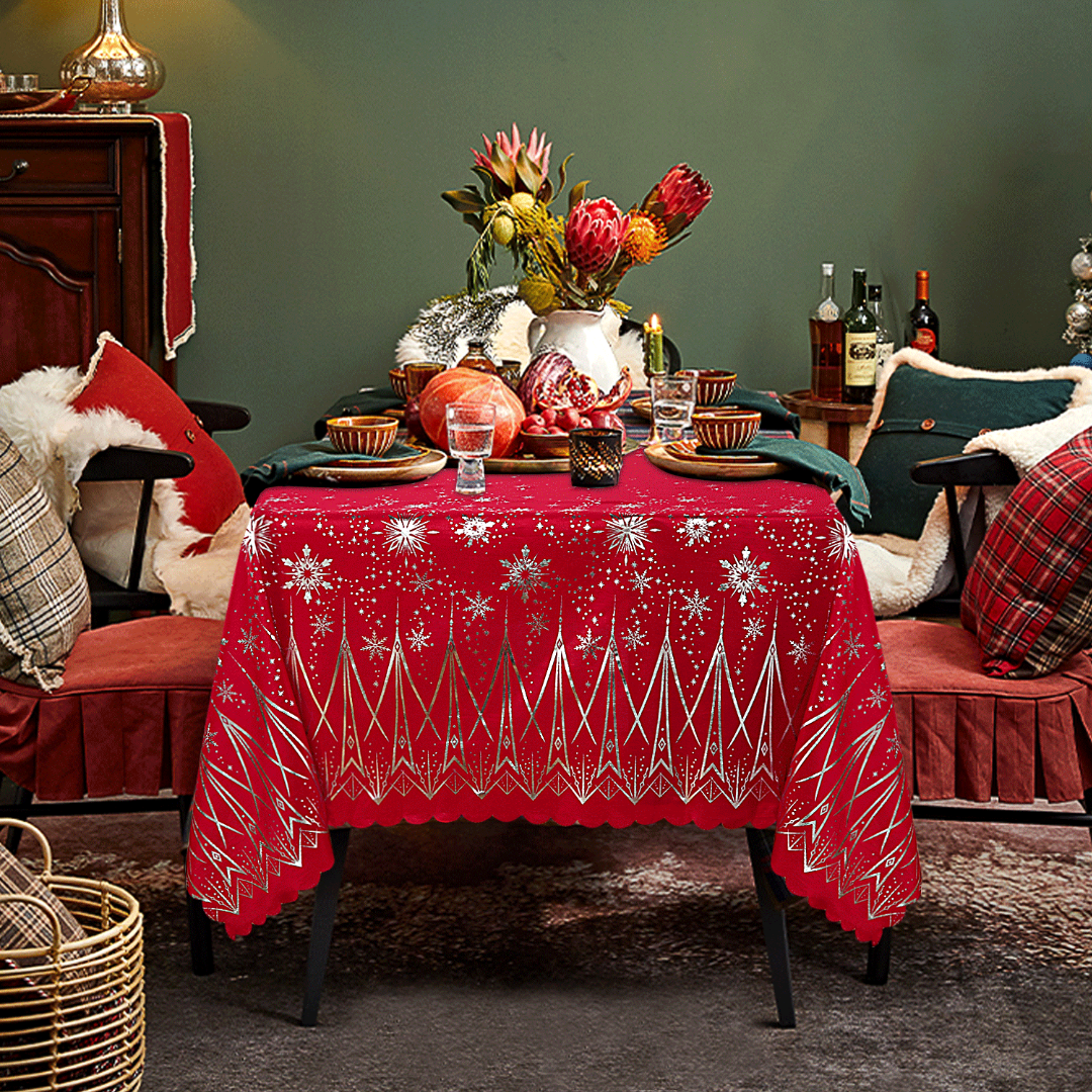 LUSHVIDA Christmas Tablecloth, 60" x 84" photo 3