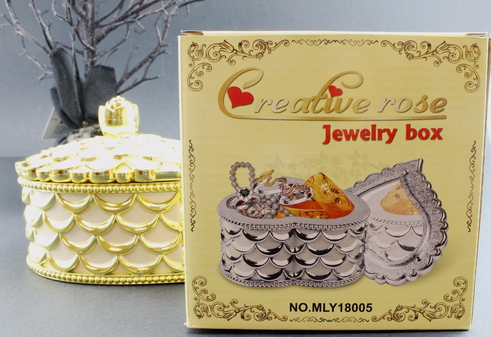 Shining Gold Heart Shaped Jewelry Box Dresser Organizer Storage for Mother's Day KT00047