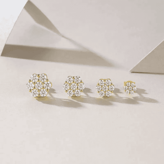 925 Sterling Silver 2mm D Color VVS1 Moissanite Flower Stud Earrings Women Fine Jewelry