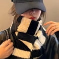 thumbnail image 3 of Foulard Tricotée en Laine Douce à Rayures Rouges pour Femmes Style Coréen Épais et Chaud pour les Jours Froids, 3 of 8