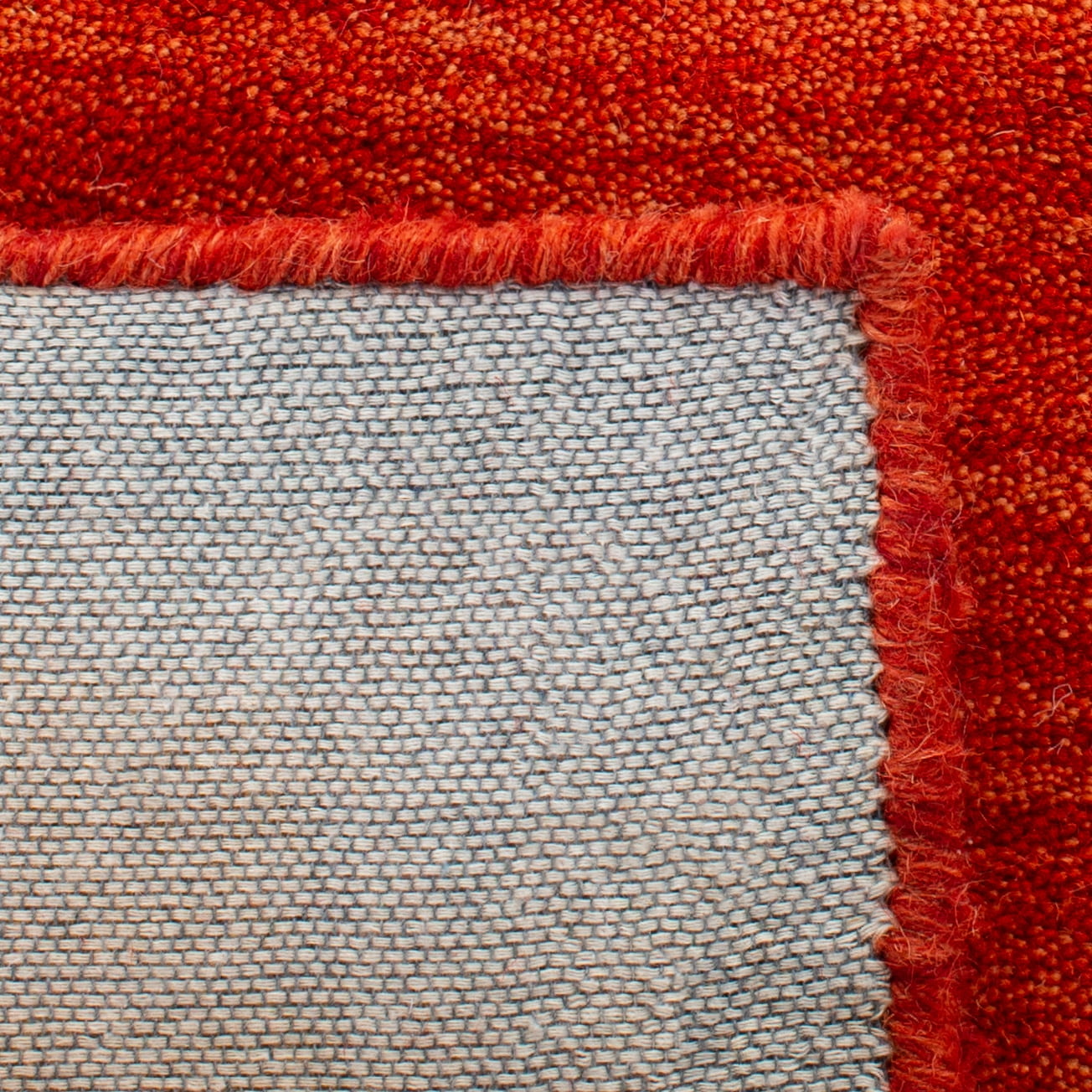 Safavieh Himalaya Addie Solid Wool Runner Rug, Red, 2'3" x 8'
