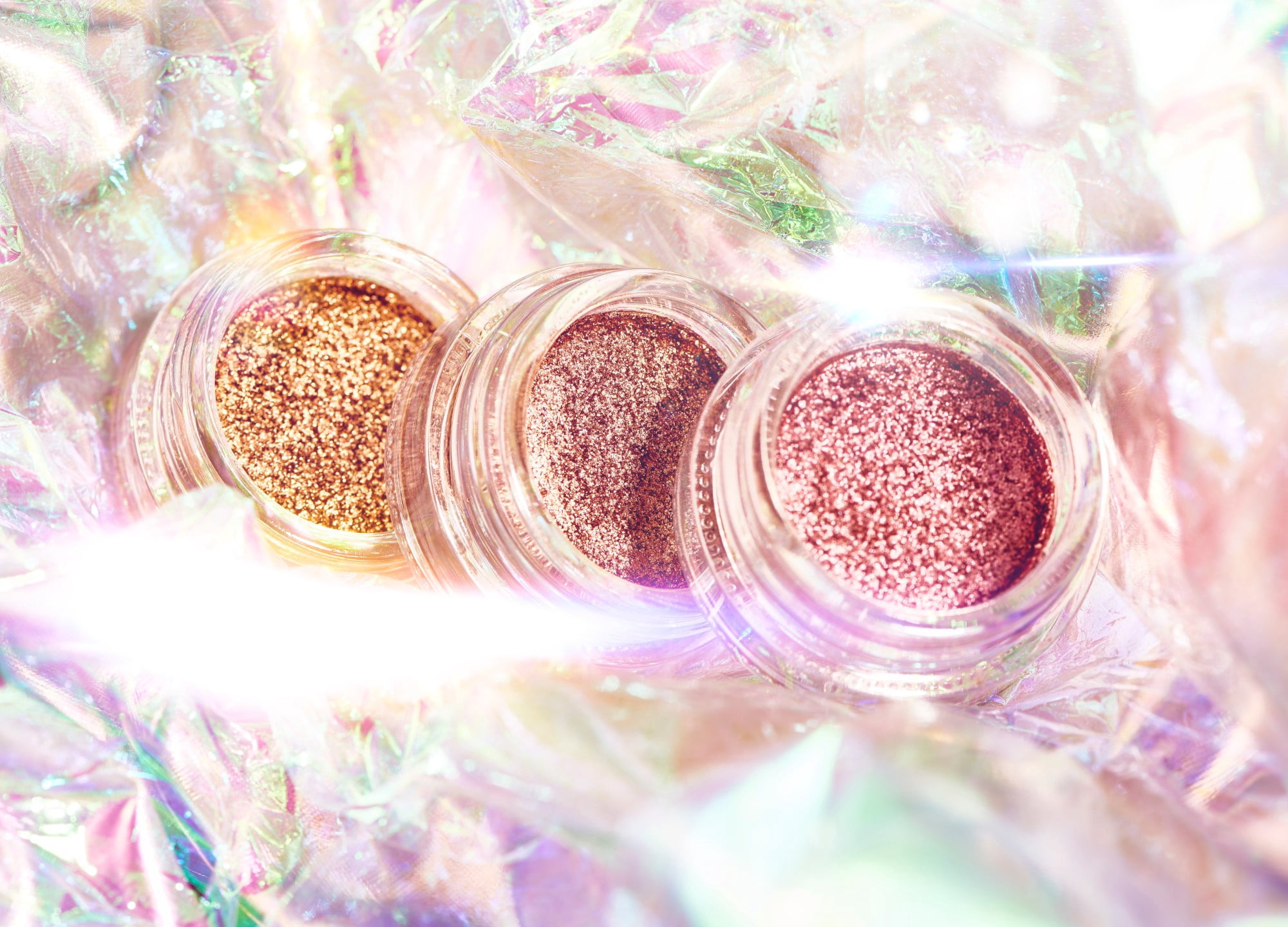 Lottie London Power Foil, 100% Vegan Metallic Eyeshadow Pot, Unphased, 2g