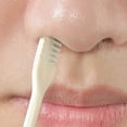 thumbnail image 3 of Recortadora de vello nasal 2 en 1 de acero inoxidable, indolora, para nariz y orejas, con caja de almacenamiento., 3 of 5