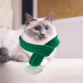 thumbnail image 4 of Bufanda navideña para mascotas, bufanda tejida de invierno para mascotas, calentador de cuello de invierno para mascotas con pompón blanco, disfraz de fiesta, regalo decorativo navideño, suministros, 4 of 8