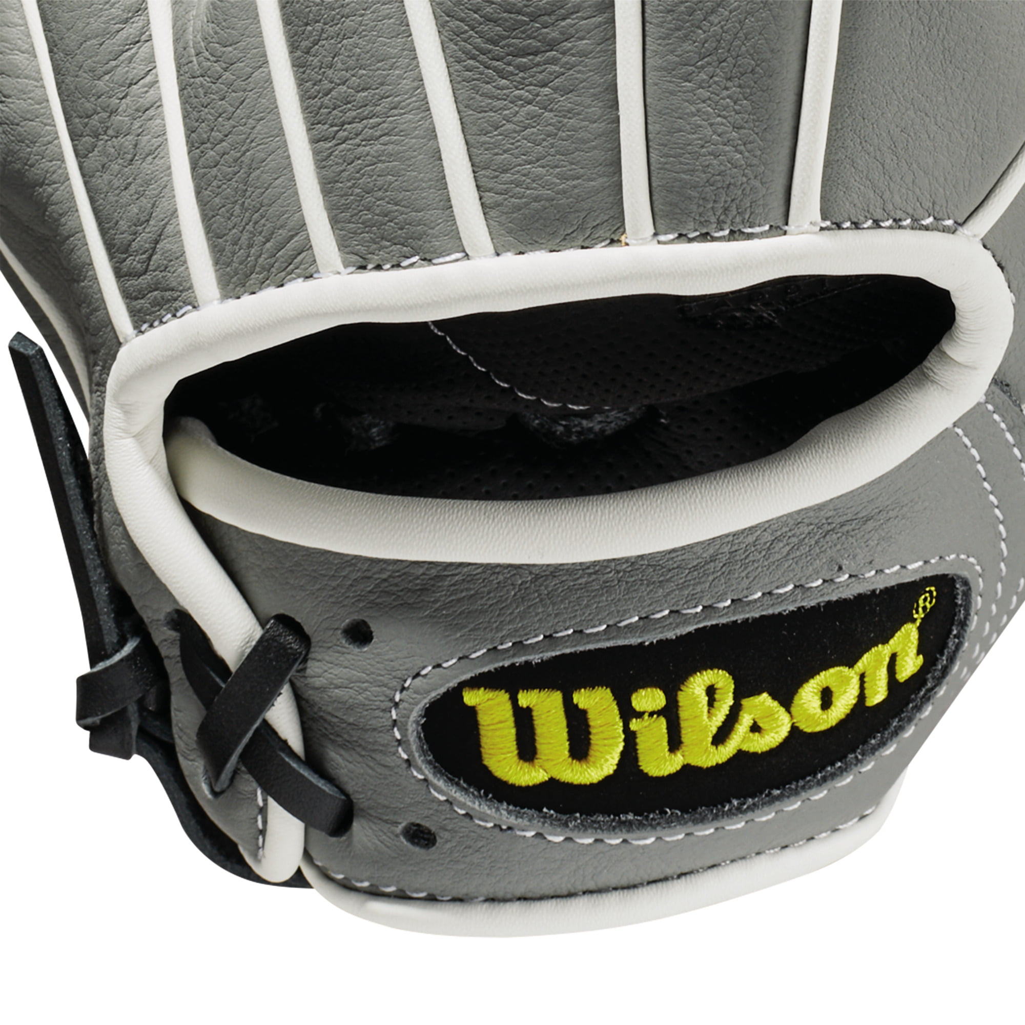 2022 Wilson A2000 SuperSkin Series 1786SS 11.5 Infield Baseball Glove