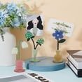 thumbnail image 4 of Juego de 3 soportes para notas de escritorio de 3 estilos, soporte para fotos con forma de flor para el hogar, la oficina, tarjetas de notas con fotos, papel, notas, postales., 4 of 5