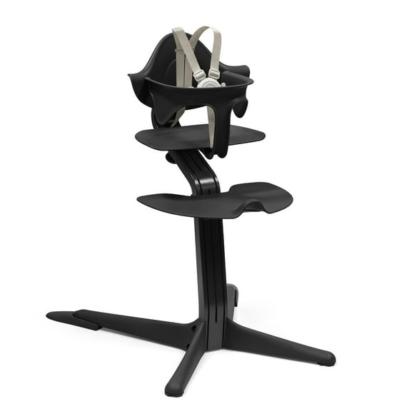 Trona Stokke Nomi Fueling Development con diseño único
