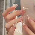 thumbnail image 3 of Vogacara Exhibición de alta gama, escamas de uñas blancas, hermosas yemas de los dedos para eventos especiales, nicho y alta gama Arte de uñas, 3 of 6