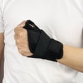 thumbnail image 1 of Paquete de 2 muñequeras para alivio del túnel carpiano para soporte nocturno, muñequeras de compresión en el trabajo para mujeres y hombres, férula de muñeca de soporte ajustable para mano para artritis tendinitis ER, 1 of 5