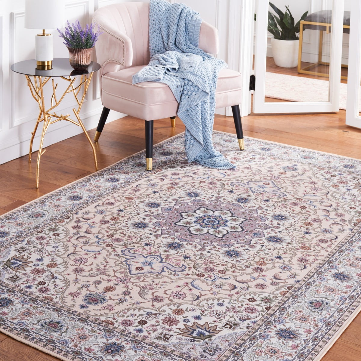 SAFAVIEH Tucson Stuart Traditional Machine Washable Area Rug, 5' x 8', Beige/Green