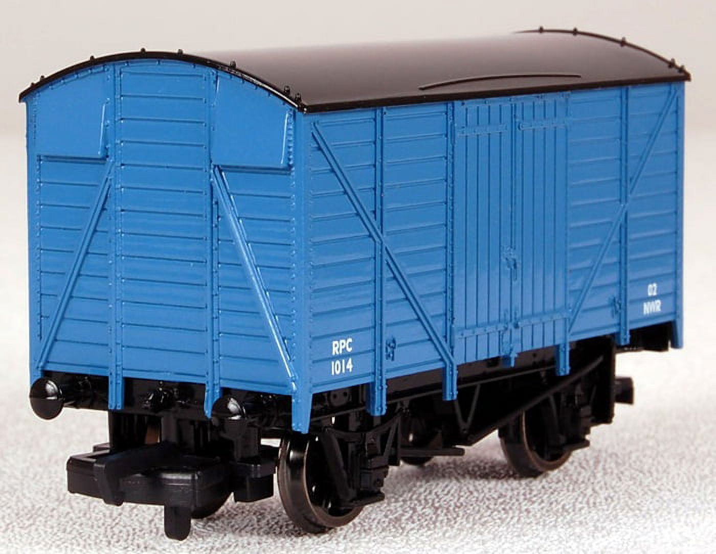 Bachmann Trains HO Scale Thomas & Friends Ventilated Van Train