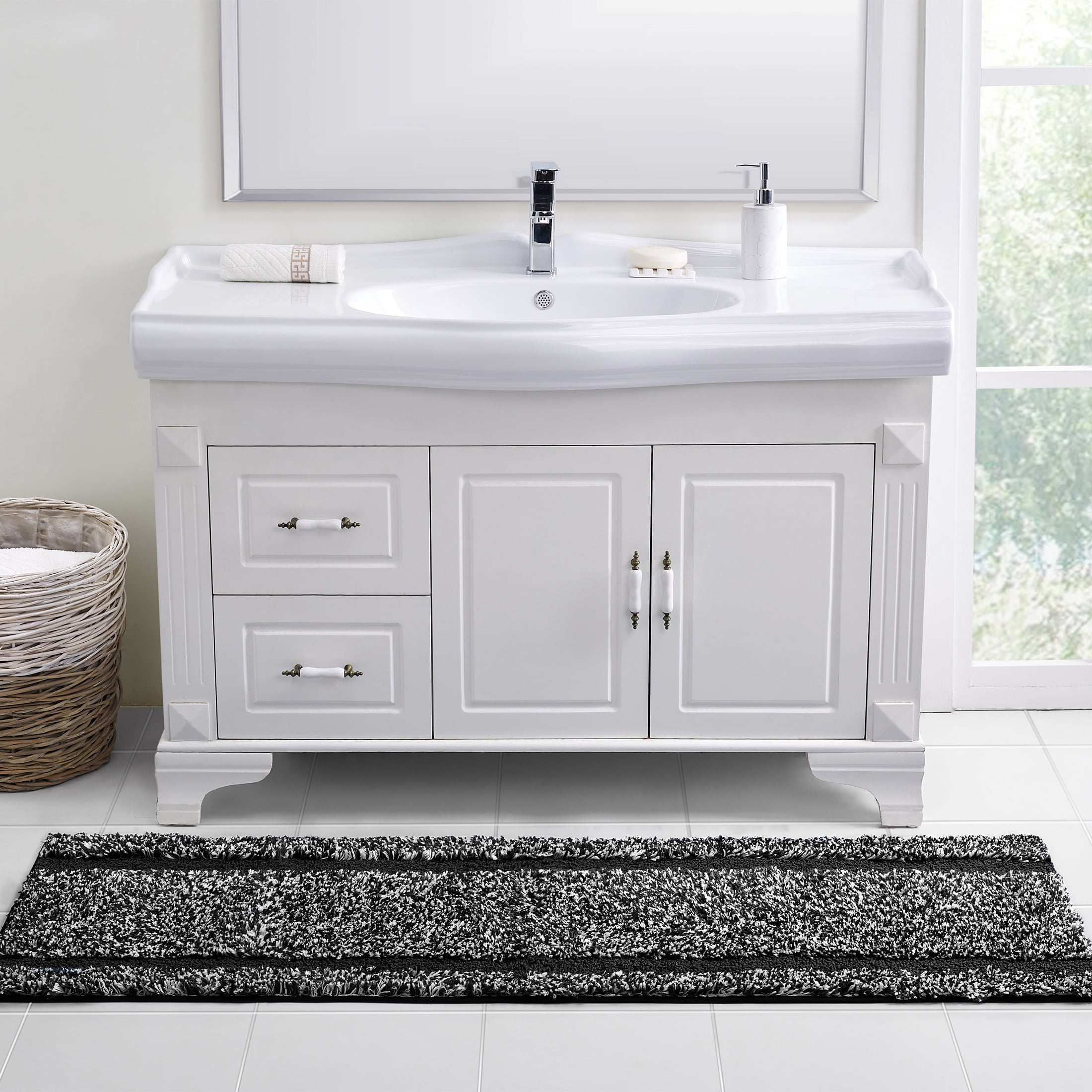 VCNY Home Heathered Hotel Black/White Microfiber Bath Rug Runner, 20" x 60"