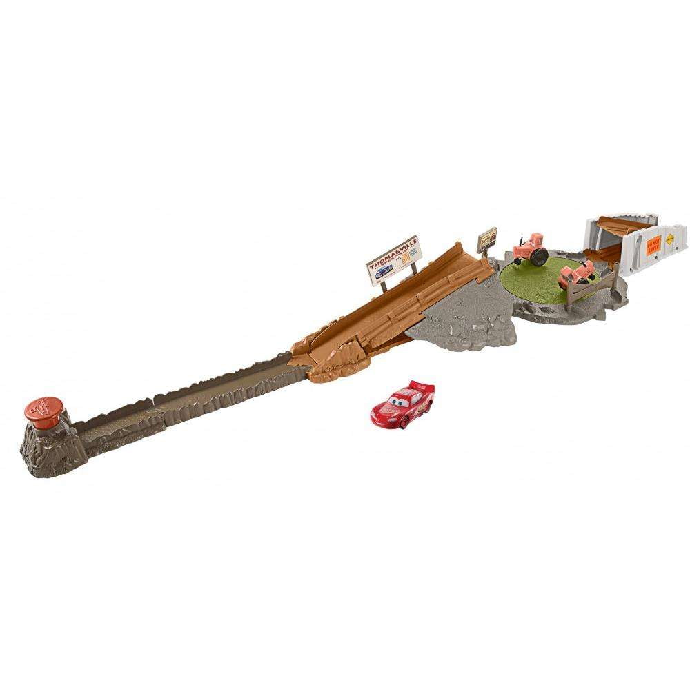 cars smokey's tractor challenge playset