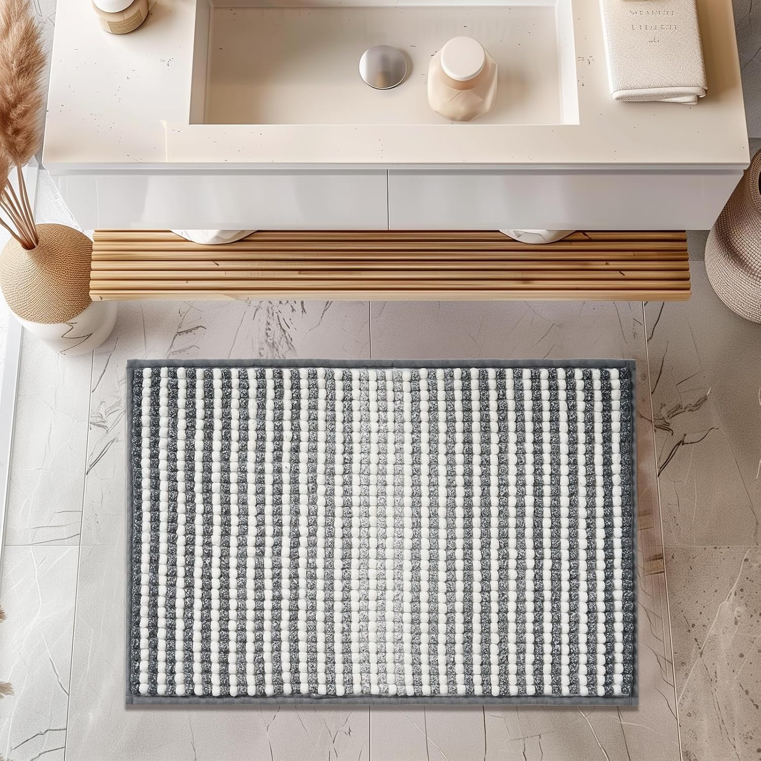 FRESHMINT Chunky Ombre Chenille Bathroom Rug 20''x32'', Water Absorbent Soft Bath Rugs for Bathroom Floor, Thick Non Slip Cute Bath Mat Washable Quick Dry Shower Mats, Gray and White